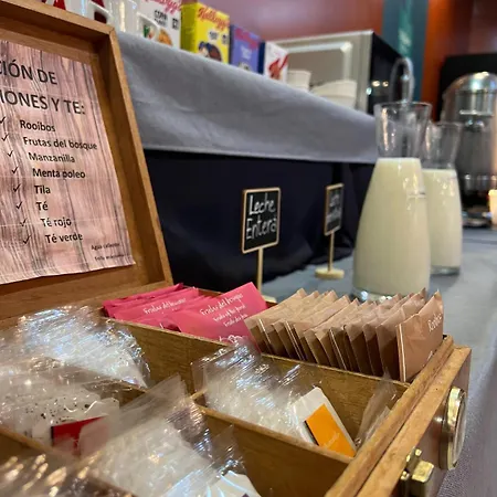 Silken Monumental Naranco מלון אוביידו