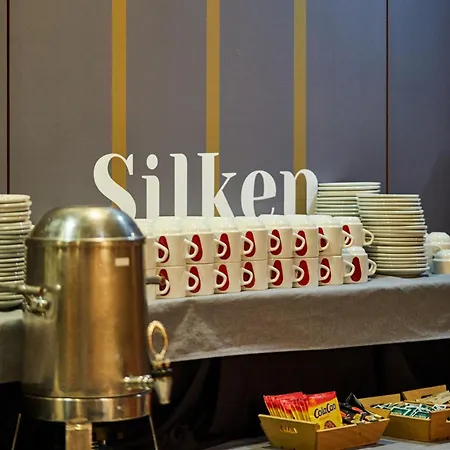 Silken Monumental Naranco Hotell 4*