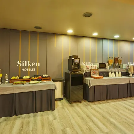 Hotell Silken Monumental Naranco 4*