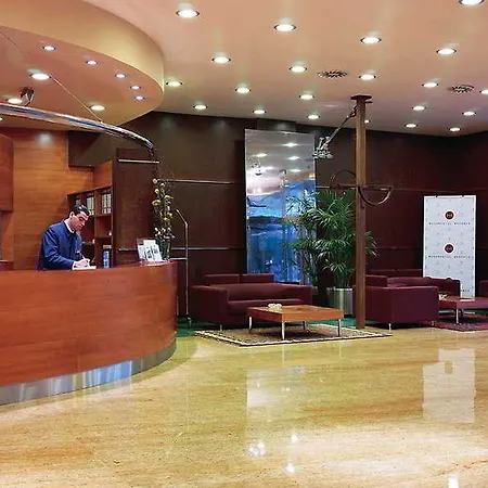 西尔肯纳兰科纪念碑酒店 4* 奥维耶多